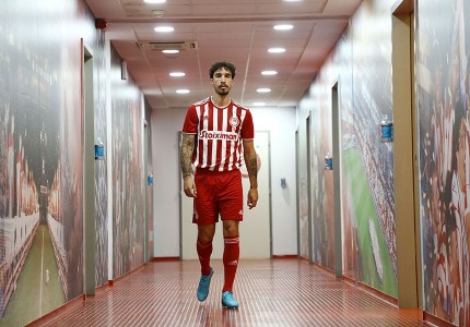 Οι πρώτες εικόνες του Βρσάλικο στον Θρύλο!