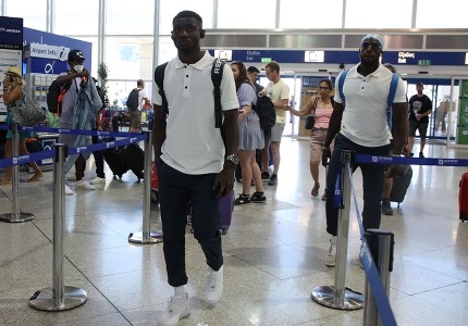 Αναχώρησε ο Θρύλος για Ισραήλ! (photos)