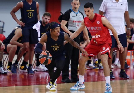 Είδε το φιλικό της Κ22 ο Μπαρτζώκας