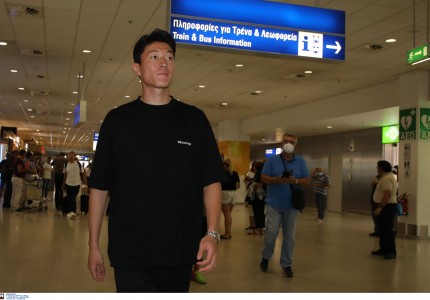 «Κλικ» από την άφιξη του Ουί-Τζο Χουάνγκ! (photos)