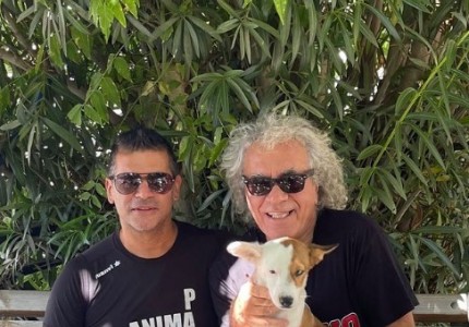 Η αυτοκόλλητη παρέα του Τάκαρου! (photo)