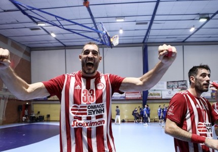 Ομάδα και κόσμος πανηγύρισαν μαζί τον πρώτο τίτλο της χρονιάς! (photos)