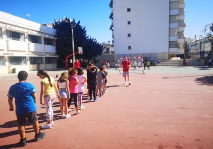 Οι Ακαδημίες του Θρύλου πάνε... σχολείο! (photos)