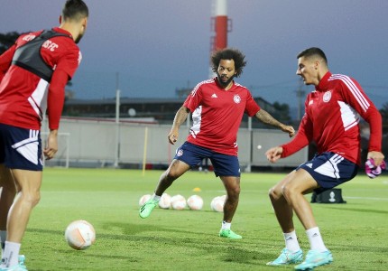 Εικόνες από την προπόνηση του Ολυμπιακού!