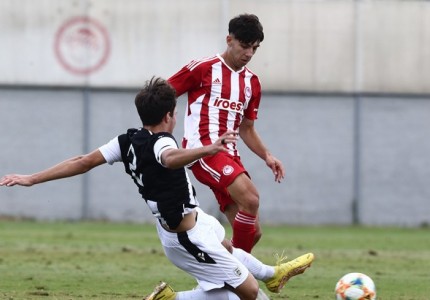 Εικόνες από τον θρίαμβο των Νέων του Ολυμπιακού (photos)