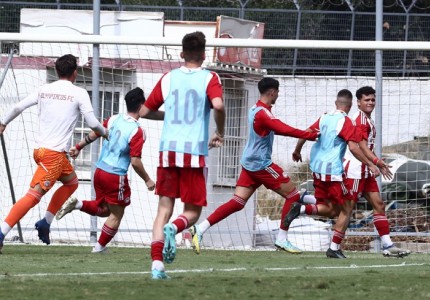 Εικόνες από τον θρίαμβο των Νέων του Ολυμπιακού (photos)