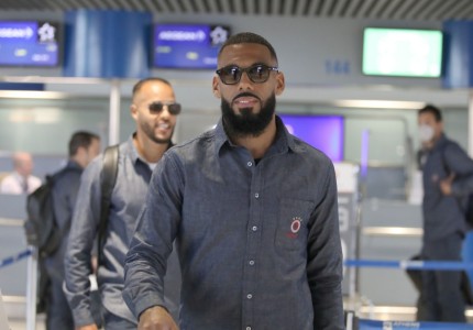 «Πέταξε» για να κατακτήσει τη Γερμανία! (photos)