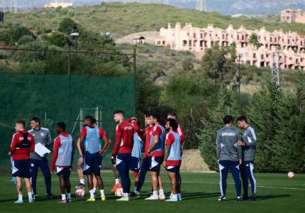 Έμφαση σε τακτική, κατοχή μπάλας και στατικές φάσεις (photos)