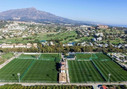 Το εντυπωσιακό προπονητικό κέντρο του Θρύλου στην Ισπανία! (photos, video)