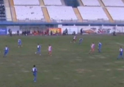 Απίστευτο! Ακυρώθηκε γκολ του Μπα που καλυπτόταν από τουλάχιστον 3 παίκτες! (photo)