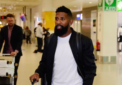 «Κλικ» από την άφιξη του Ροντινέι! (photos)