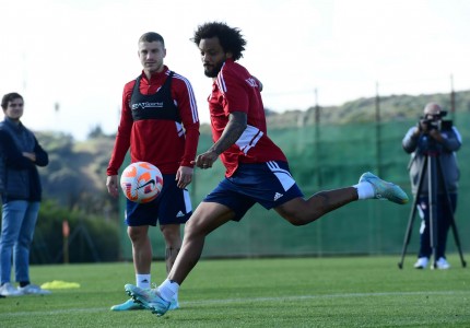 Έμφαση στο πρέσινγκ και στις στατικές φάσεις ενόψει Σταντάρ Λιέγης (photos)