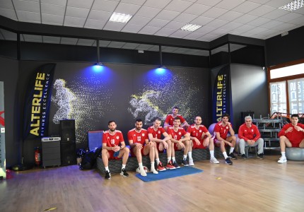 Προπονήθηκε στην Ερμούπολη ο Θρύλος (photos)