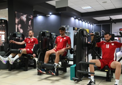 Προπονήθηκε στην Ερμούπολη ο Θρύλος (photos)