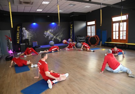 Προπονήθηκε στην Ερμούπολη ο Θρύλος (photos)