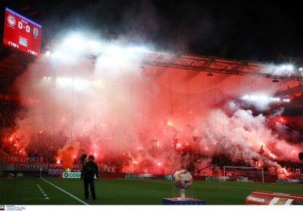 Πήρε «φωτιά» ο Ναός! (photos)