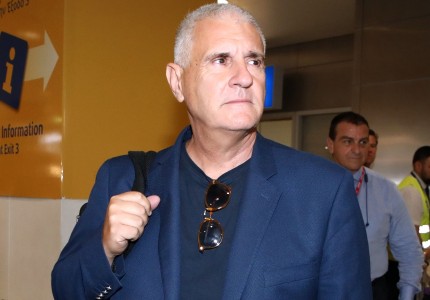 Η άφιξη του νέου προπονητή του Θρύλου! (photos)