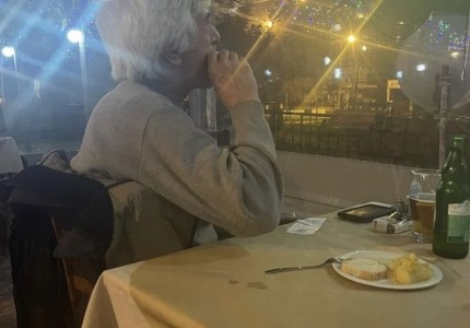 Δεν θα «πεθάνουμε» ποτέ κουφάλα νεκροθάφτη! 