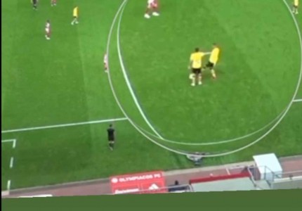 Toυς... ξεβράκωσε ο Καραπαπάς! (photos)