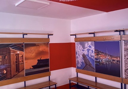 Της προπαγάνδας το κάγκελο!