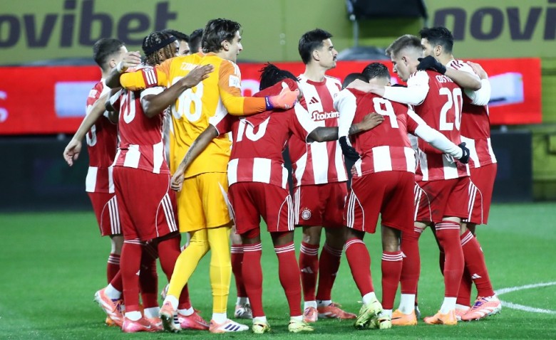 Πρώτος και μέσα σε όλους τους στόχους του ο Θρύλος!