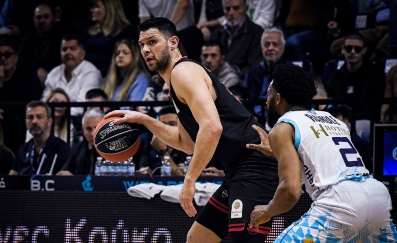 Mε τρεις απουσίες στο Ντουμπάι ο Θρύλος