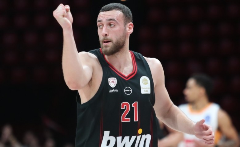 Νετζήπογλου: «Ζω το όνειρο, είμαι στην μεγαλύτερη ομάδα της Ευρώπης»