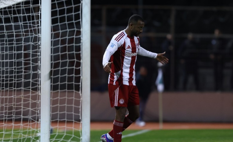 Άφησε δύο βαθμούς...