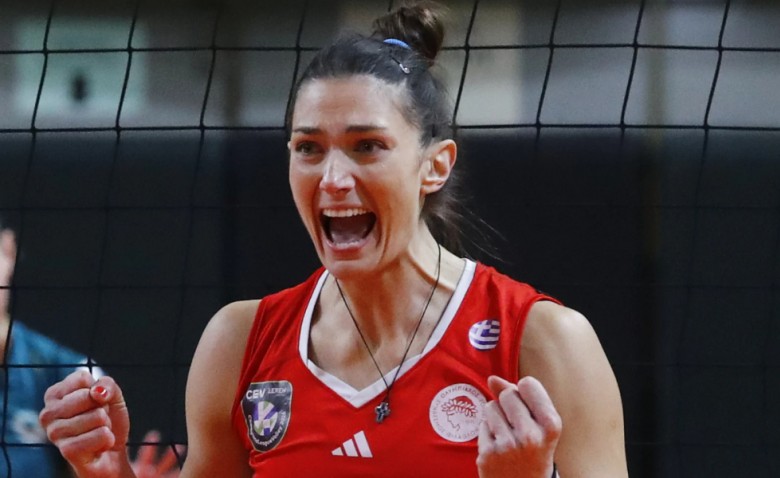 Ιστορική νίκη-πρόκριση για τα κορίτσια του Θρύλου!