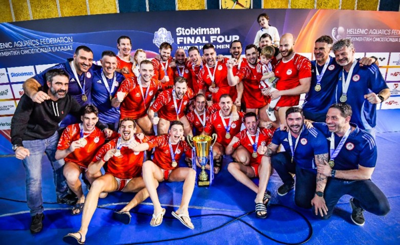 Πάντα θα είστε νάνοι μπροστά στην ναυαρχίδα του ελληνικού πόλο