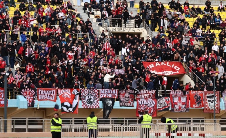 Βροντερό παρών από τον λαό του Θρύλου στο Ηράκλειο!