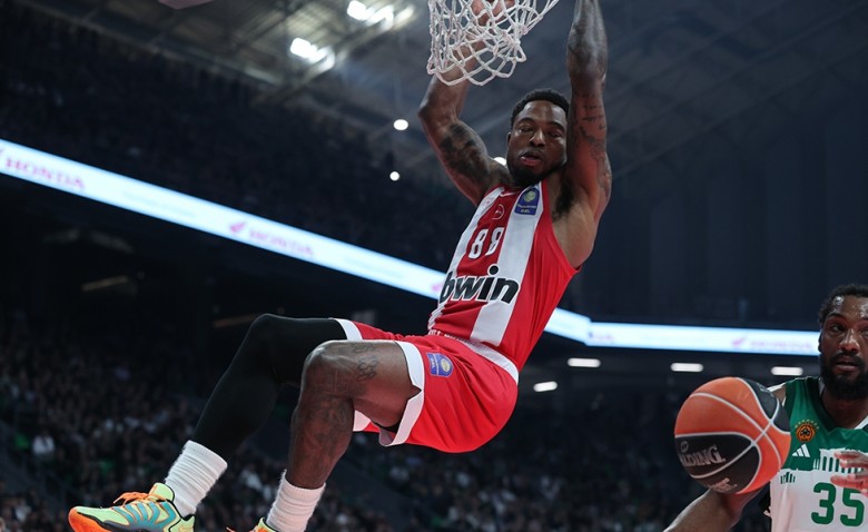 Ξαφνικό πρόβλημα με Τζόουνς