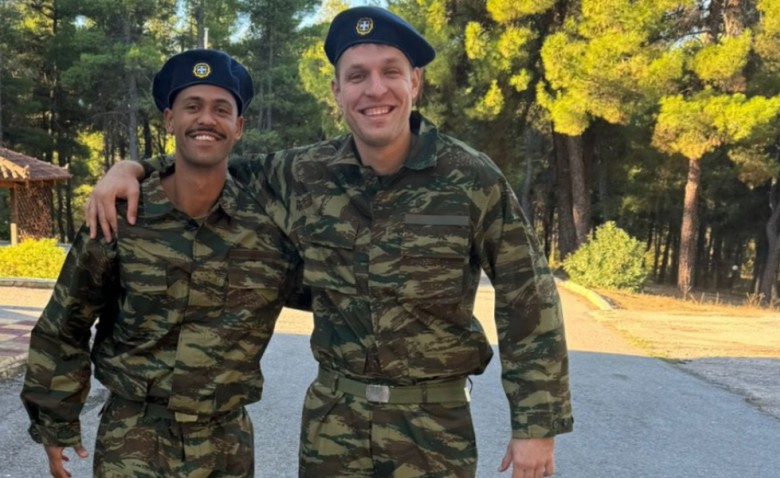 Επική «ερυθρόλευκη» απάντηση στον Γιαννακόπουλο! (photos)