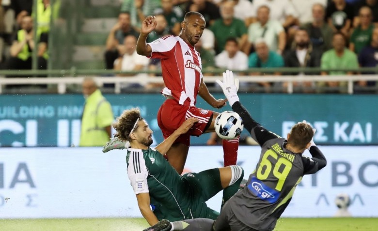 Με άλλα φτερά στη Λεωφόρο