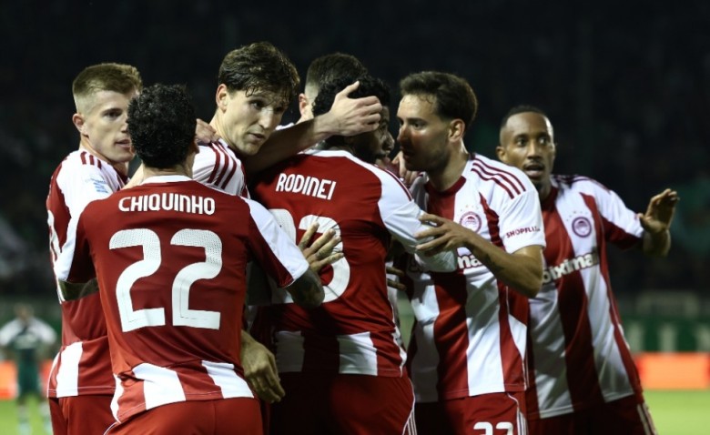 Ο Ολυμπιακός της Λεωφόρου γίνεται οδηγός μέχρι το τέλος