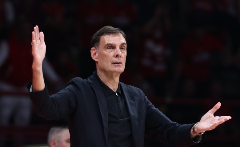 Μπαρτζώκας: «Κανείς δεν αμφιβάλει για την ποιότητα του Τζόσεφ»