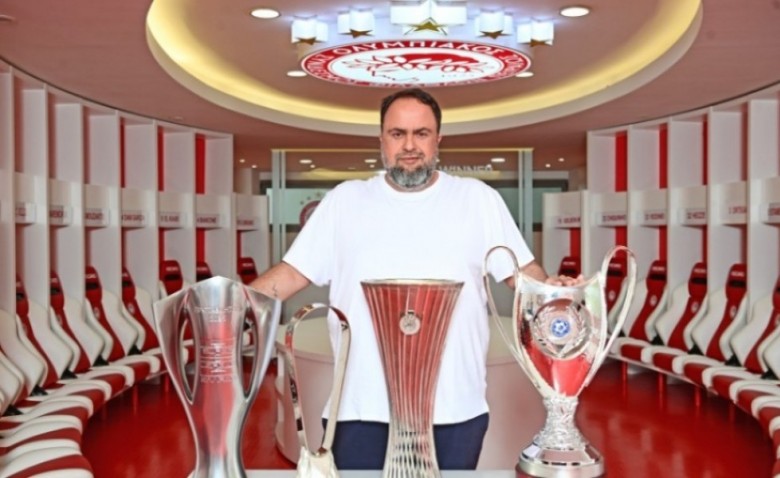 Παρών παντού και πάντα!