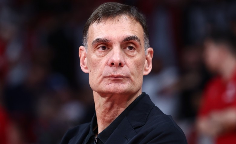 Μπαρτζώκας: «Να αξιοποιήσουμε το ταλέντο μας, να βελτιωθούμε στην άμυνα»