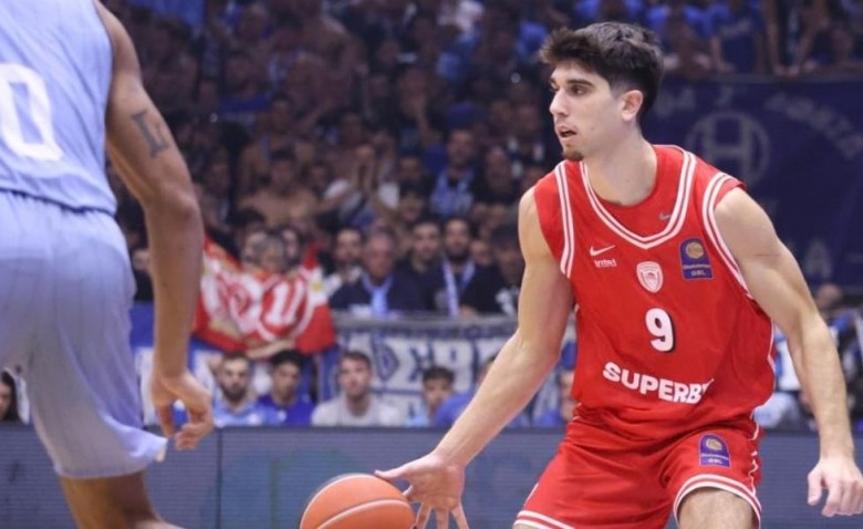 Με νίκη κόντρα στον Ηρακλή ξεκίνησε ο Ολυμπιακός στο πρωτάθλημα