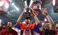 Το συγκινητικό μήνυμα του Μιλουτίνοφ: «Για αυτό γύρισα»