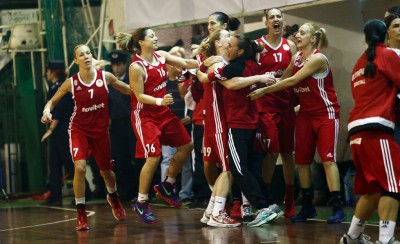 Μια νέα αυτοκρατορία!