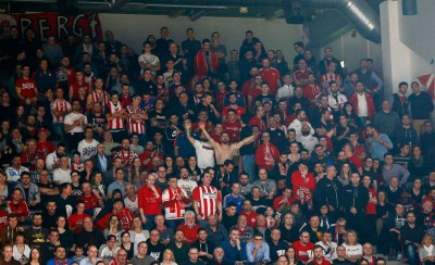 Ας είμαστε ρεαλιστές, αλλά δεν ξενερώνουμε ποτέ!