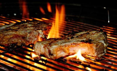 Τσικνίζουμε ως πρωταθλητές!