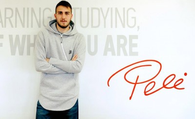 Μαέστρος του Θρύλου, αρτίστας της μπάλας!