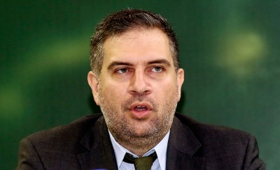 Επιστροφή στα... ίδια