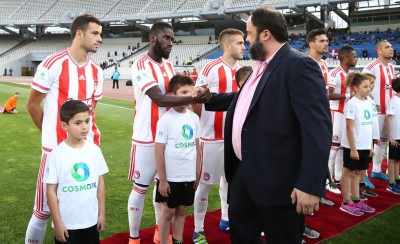 Το τελετουργικό πριν τη σέντρα