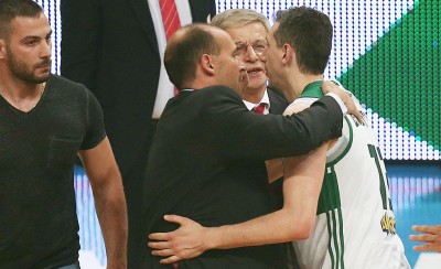 Αυτός είναι ο Θρύλος! Μπράβο!