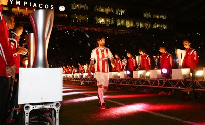 Αποθέωση για Τσόρι