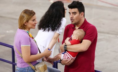 Από μωρά, κούπες!