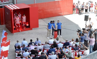 H παρουσίαση της νέας φανέλας (video)